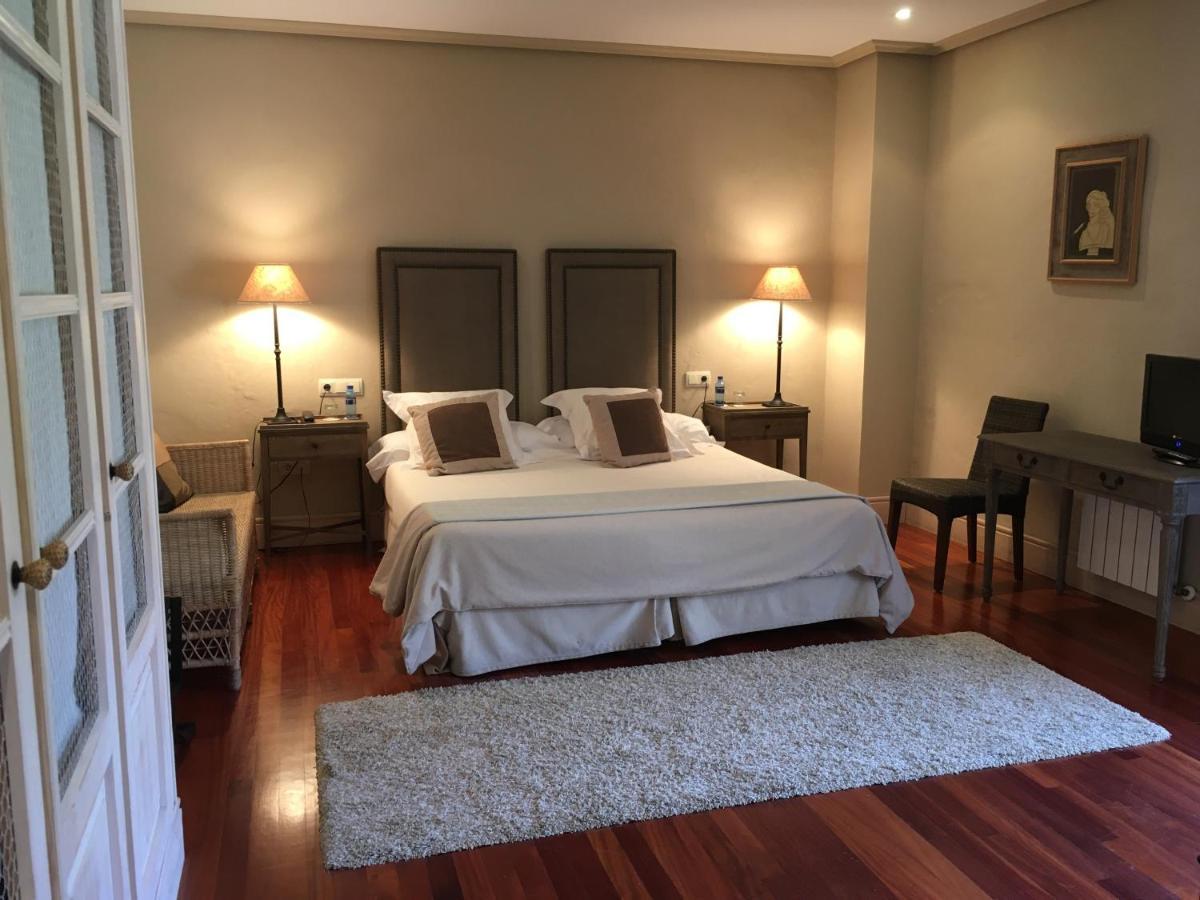 Cereceda  Narbasu Restaurante Y Hotel מראה חיצוני תמונה