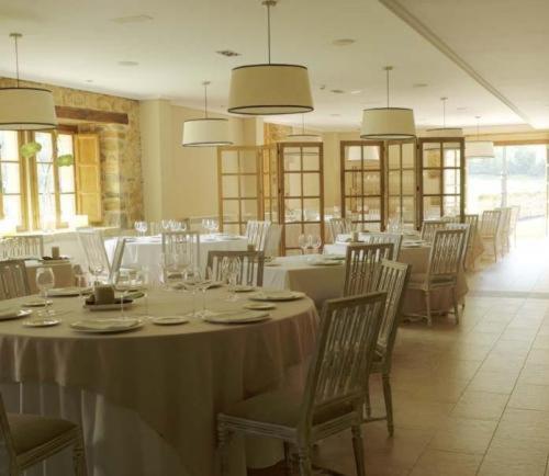 Cereceda  Narbasu Restaurante Y Hotel מראה חיצוני תמונה