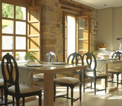 Cereceda  Narbasu Restaurante Y Hotel מראה חיצוני תמונה