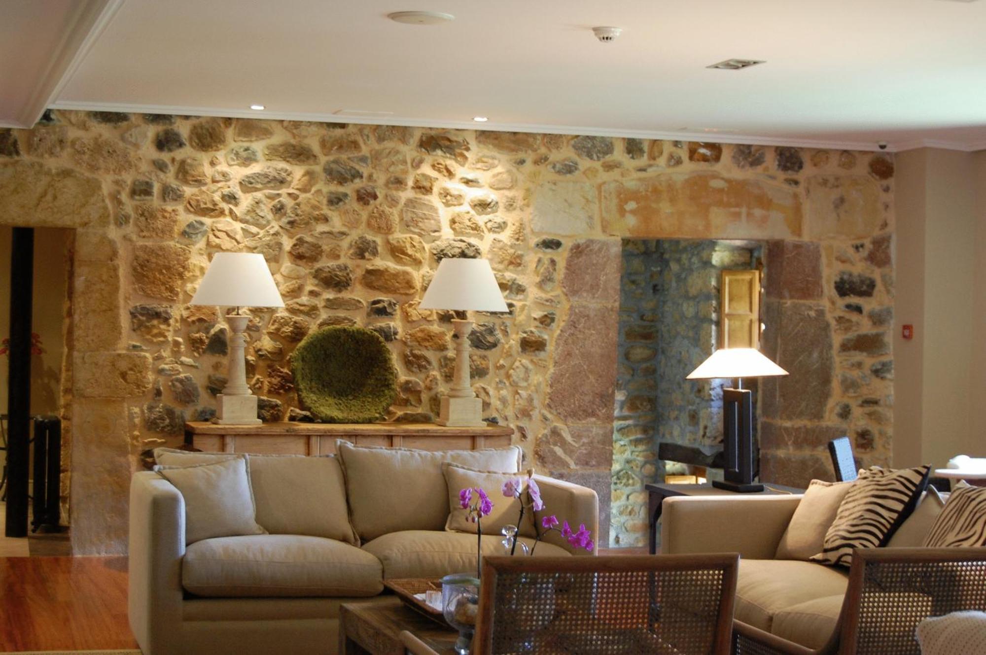 Cereceda  Narbasu Restaurante Y Hotel מראה חיצוני תמונה