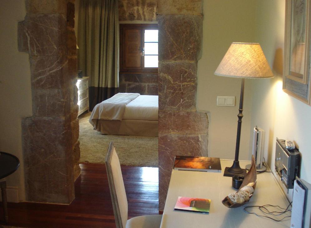 Cereceda  Narbasu Restaurante Y Hotel חדר תמונה